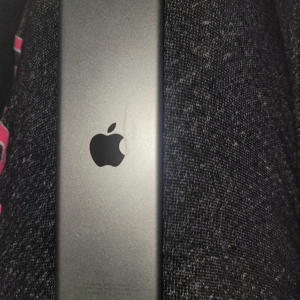 Apple remote - Picture 3 of 3